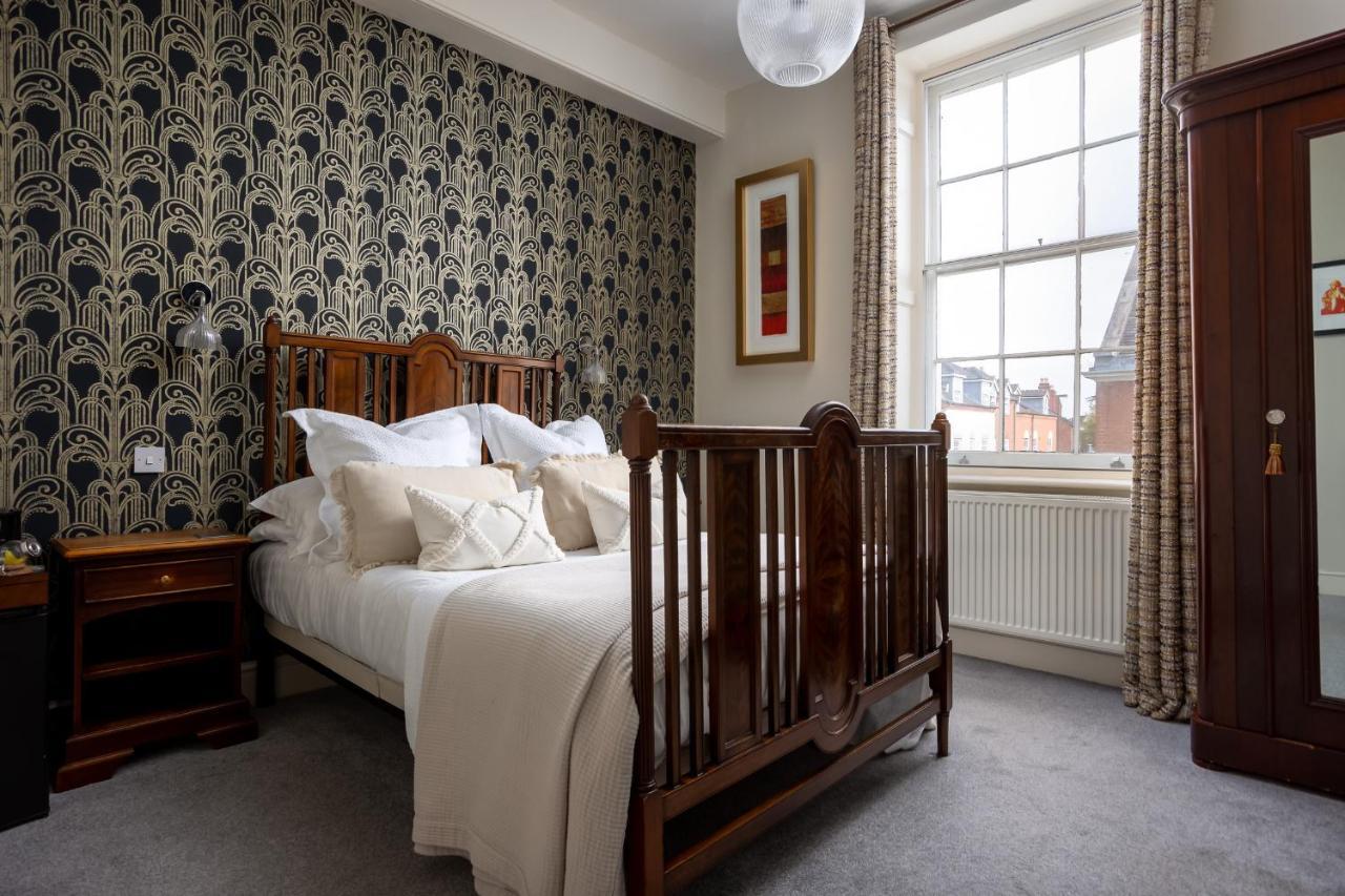 St Johns House Lichfield B&B 외부 사진